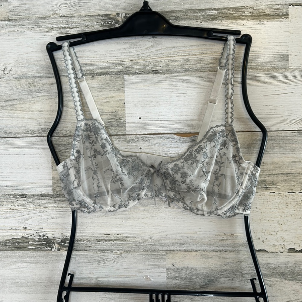 Apt.9 sheer bra 36C